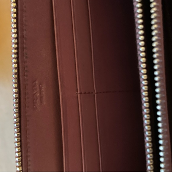 Prada Large Zip Wallet in pink Saffiano leather; EUC - Picture 6 of 16